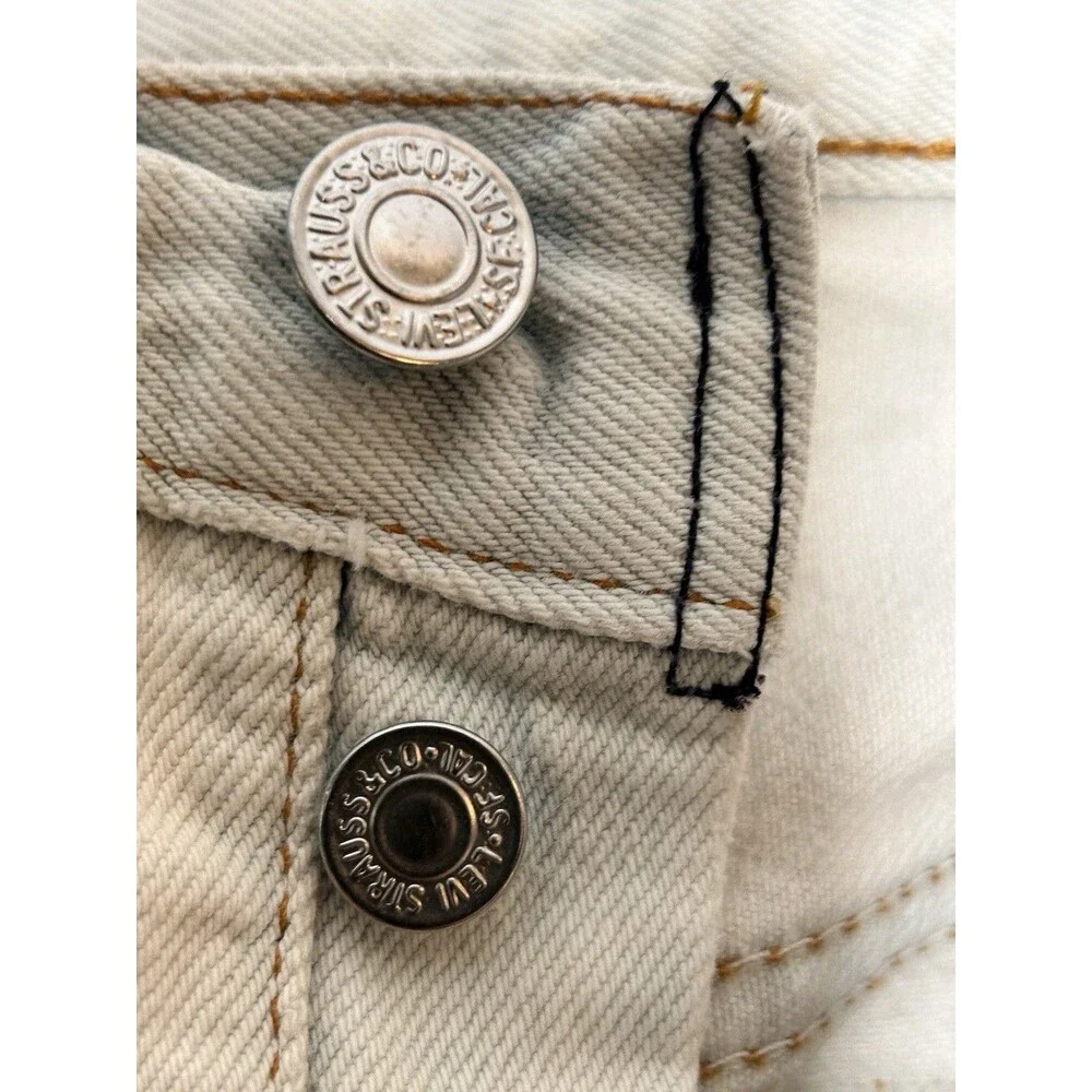 Vintage Levis 501 XX Jeans Mens 34x33 Made USA Button Fly Pant Thrashed Grunge